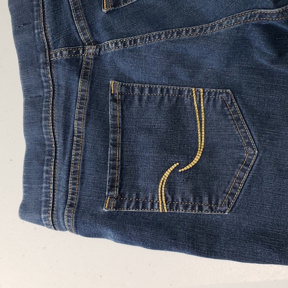 LEVI'S SIGNATURE totally shaping pull-on skinny jeans - Picture 7 of 14